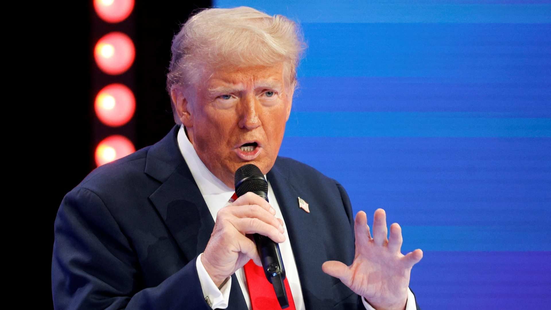Trump se Declara "Padre de la Fecundación In Vitro" en Evento con Mujeres