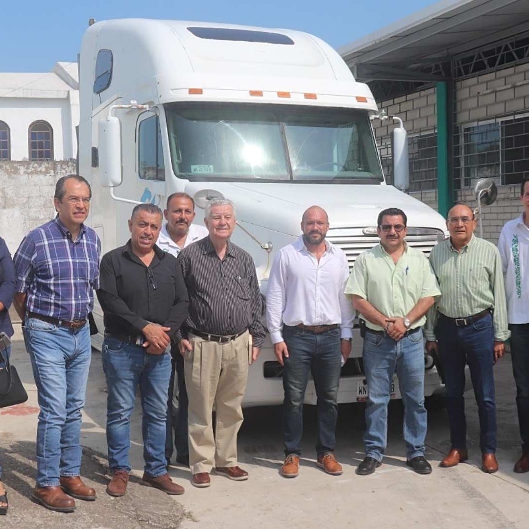 Conalep Enseñará a Alumnos a Manejar Camiones con Simulador como el que Usa Checo Pérez