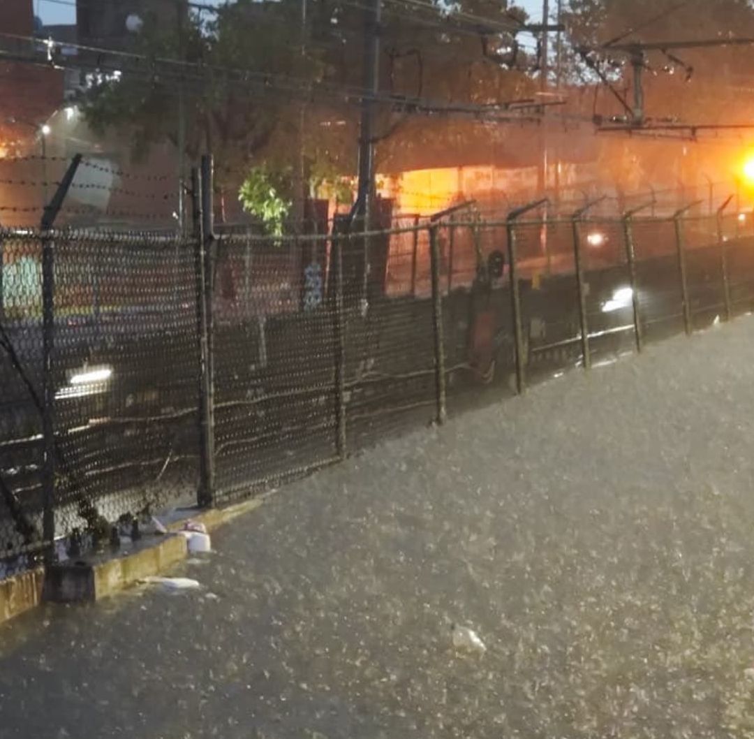 Línea A del Metro Afectada por Lluvias en CDMX