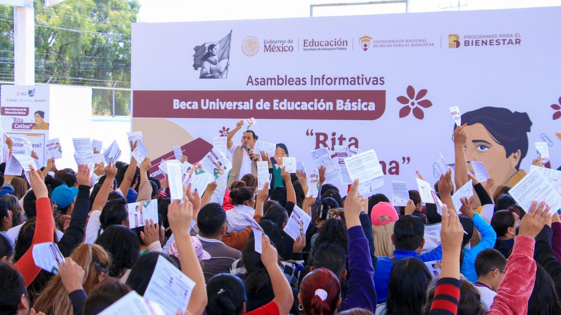 Cómo saber cuándo hay asamblea de la Beca Rita Cetina 2024 en secundarias checa fechas en buscador de escuelas