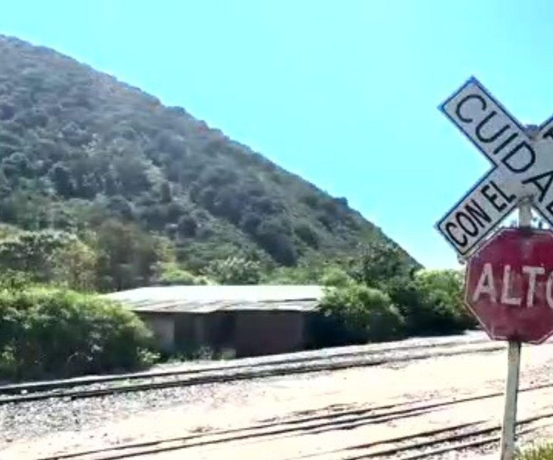Levantan Bloqueo Ferroviario por Falta de Agua en Comunidad de Puebla