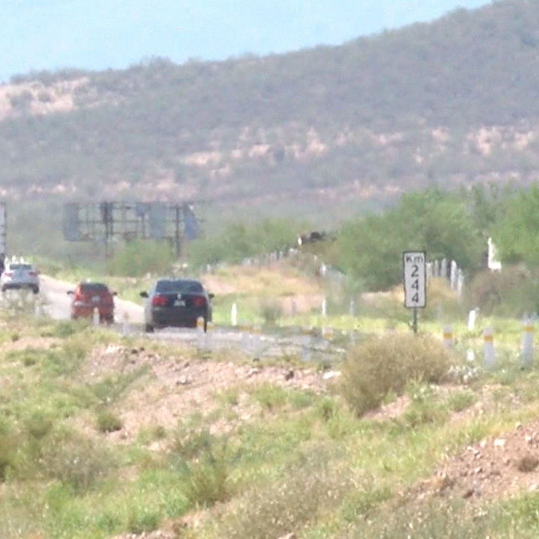 Encuentran Cuerpo de Hombre Sin Vida Envuelto en Cobija en Carretera Hermosillo-Guaymas