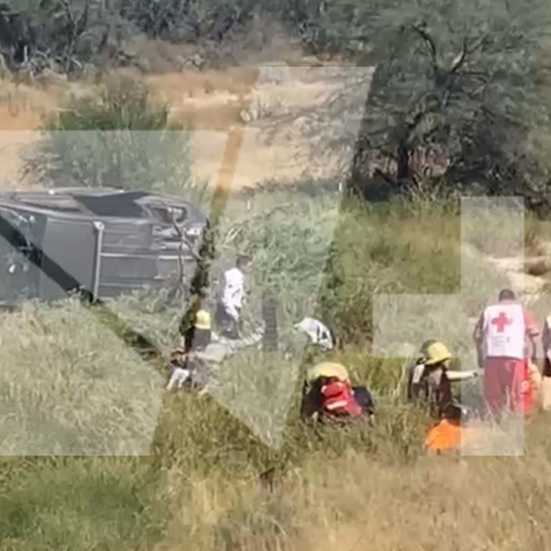 Un Muerto y Siete Lesionados en Carretera a Mina Nico en Hermosillo; Hay Cuatro Menores Heridos