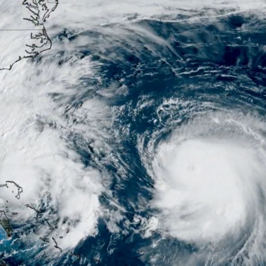visión satelital de los huracanes Humberto e Imelda