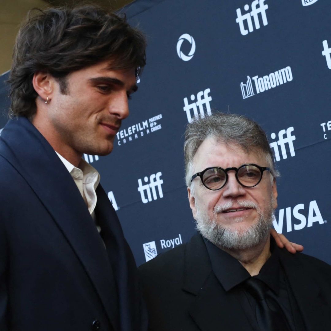 Jacob Elordi y Guillermo del Toro en el festival TIFF