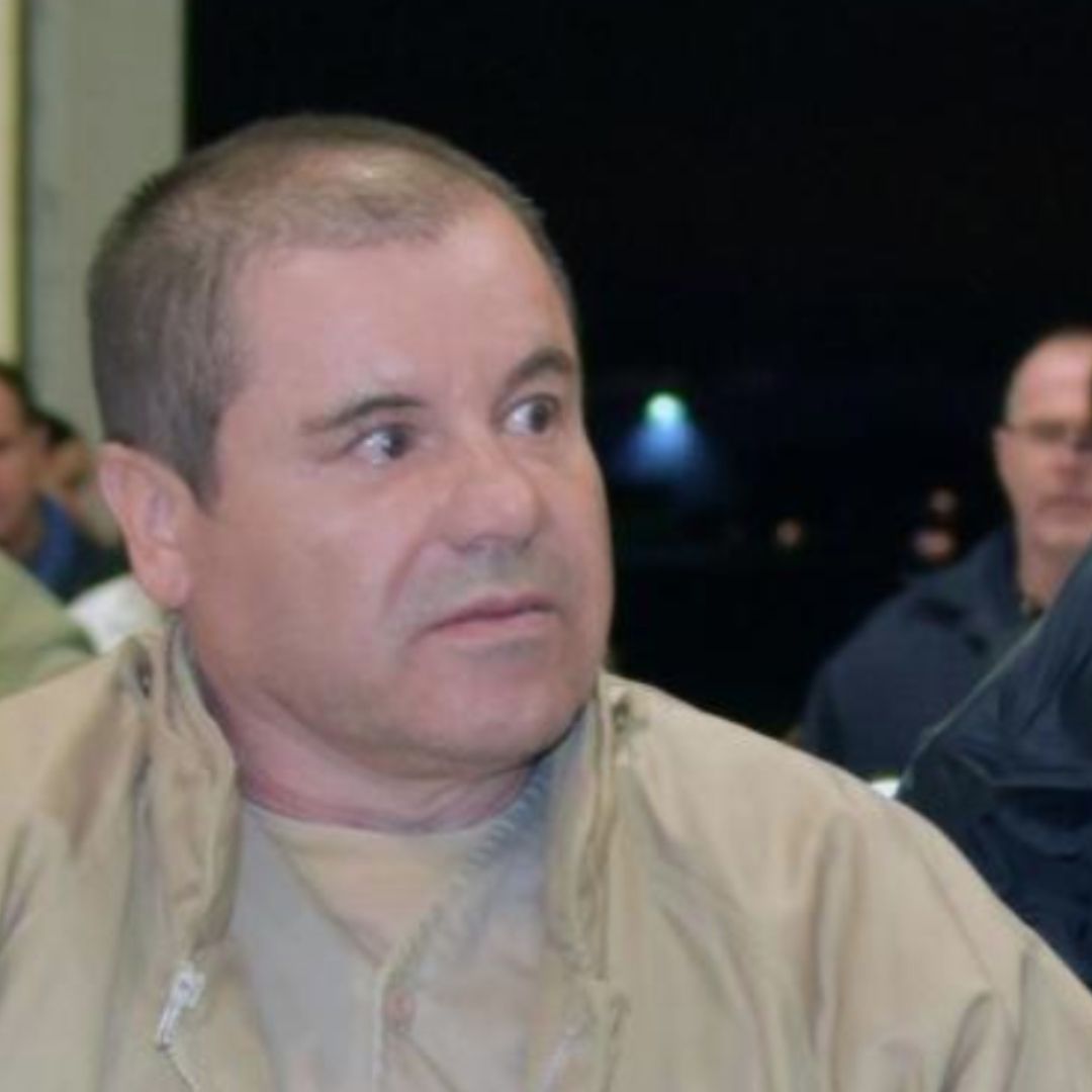 Joaquín "El Chapo" Guzmán con autoridades estadounidenses