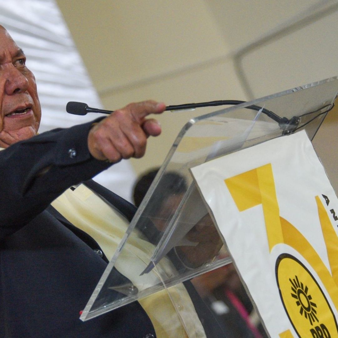 Buscan Revivir al PRD con Nuevo Nombre y Mira Política en 2025
