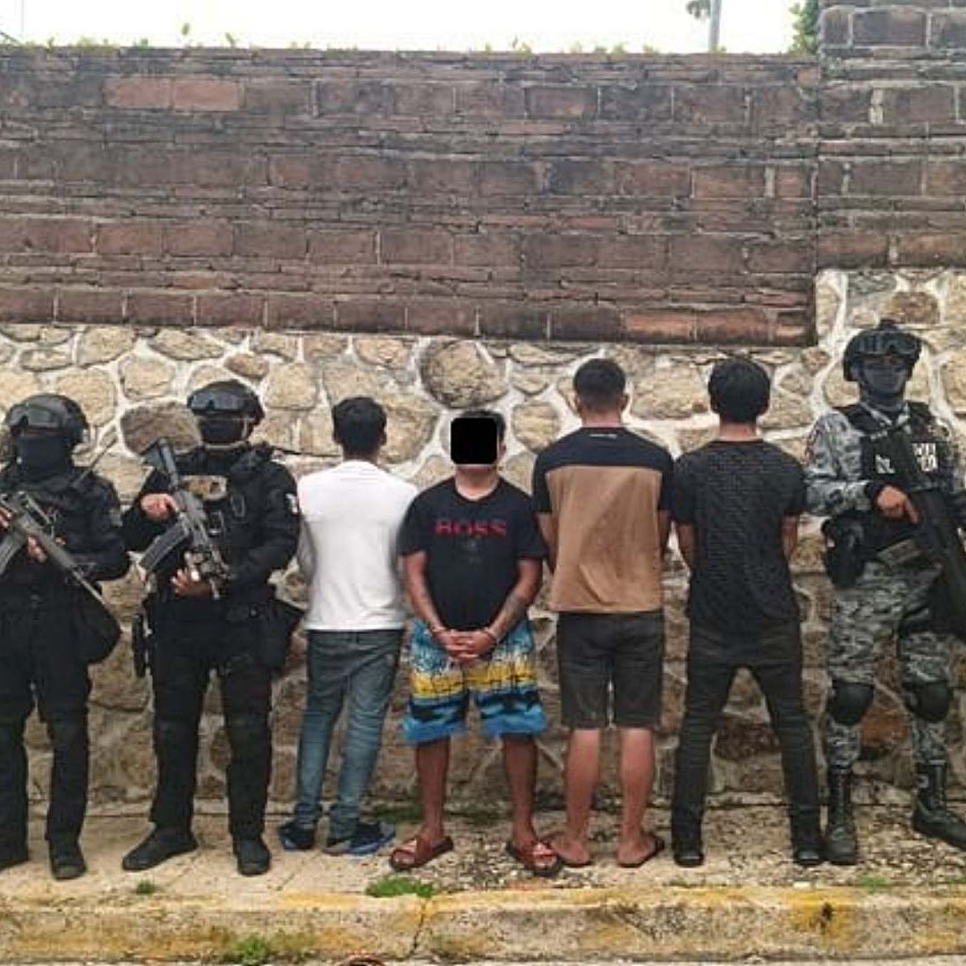 Menores de edad detenidos en zona Diamante de Acapulco, Guerrero. Foto: Semar