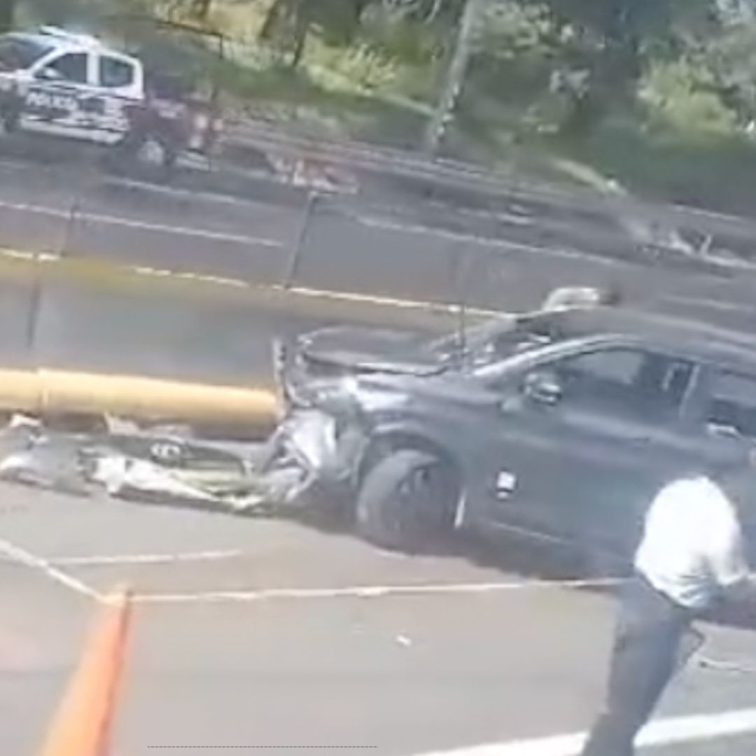 Un Muerto por Accidente entre Dos Vehículos Particulares en Autopista México-Puebla