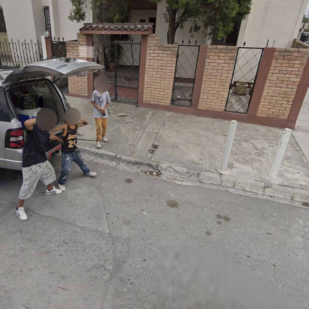 Google Maps Capta a Niños Peleando con Cuchillos en Saltillo