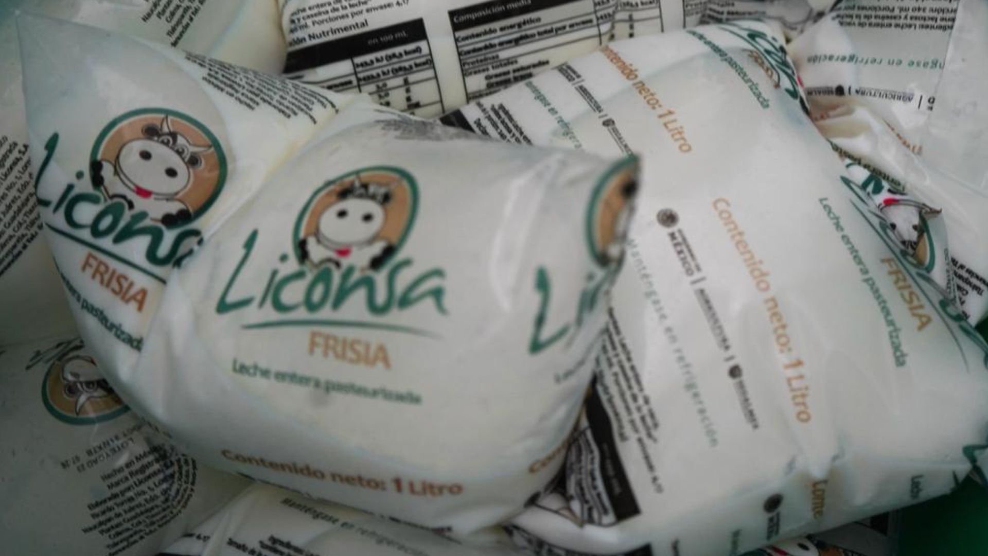 La Profeco realizó un análisis para determinar si la calidad de la leche Liconsa es buena en comparación con otros productos