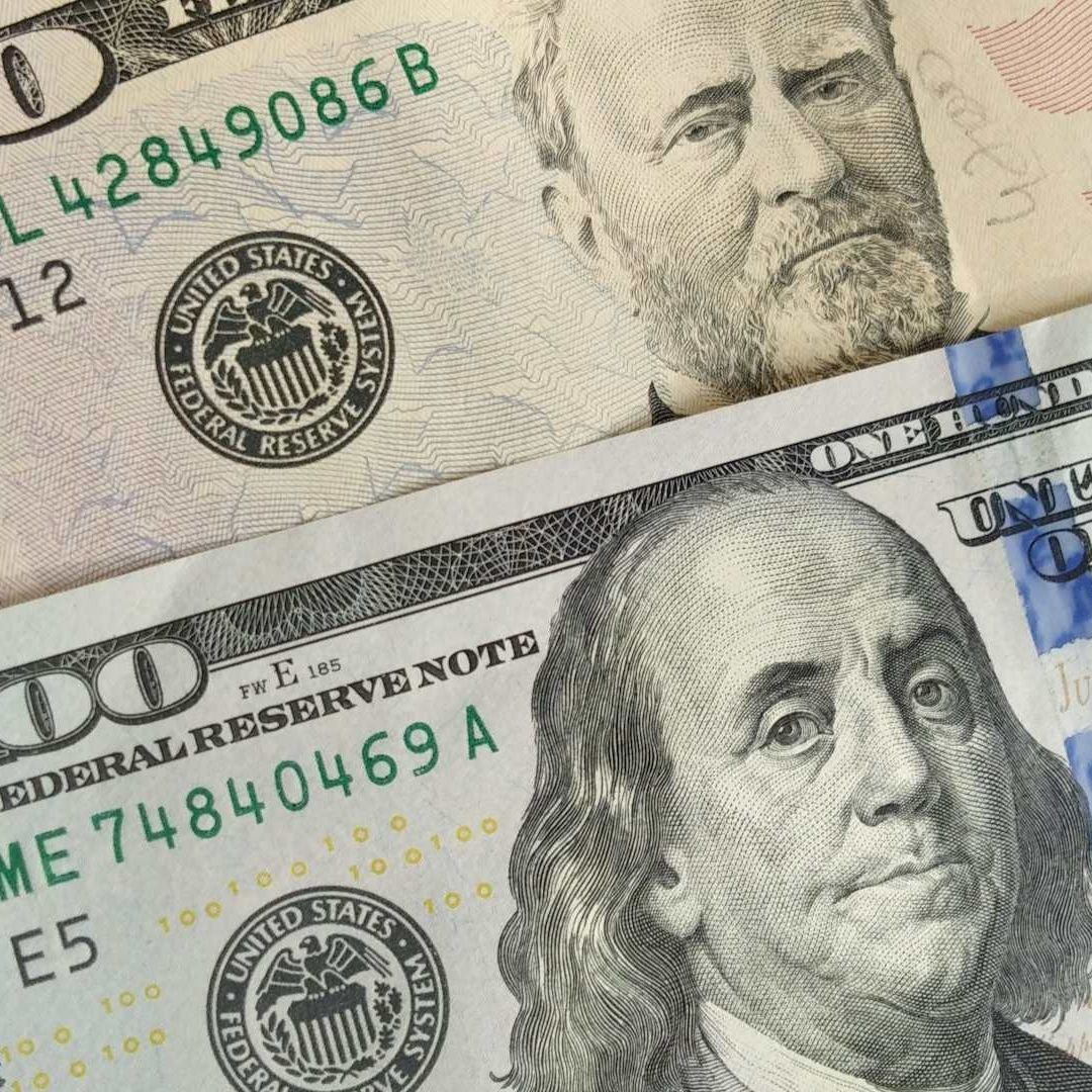 Precio del Dólar Hoy JUEVES 2 de Octubre de 2025: ¿Cómo Está el Tipo de Cambio con el Peso?