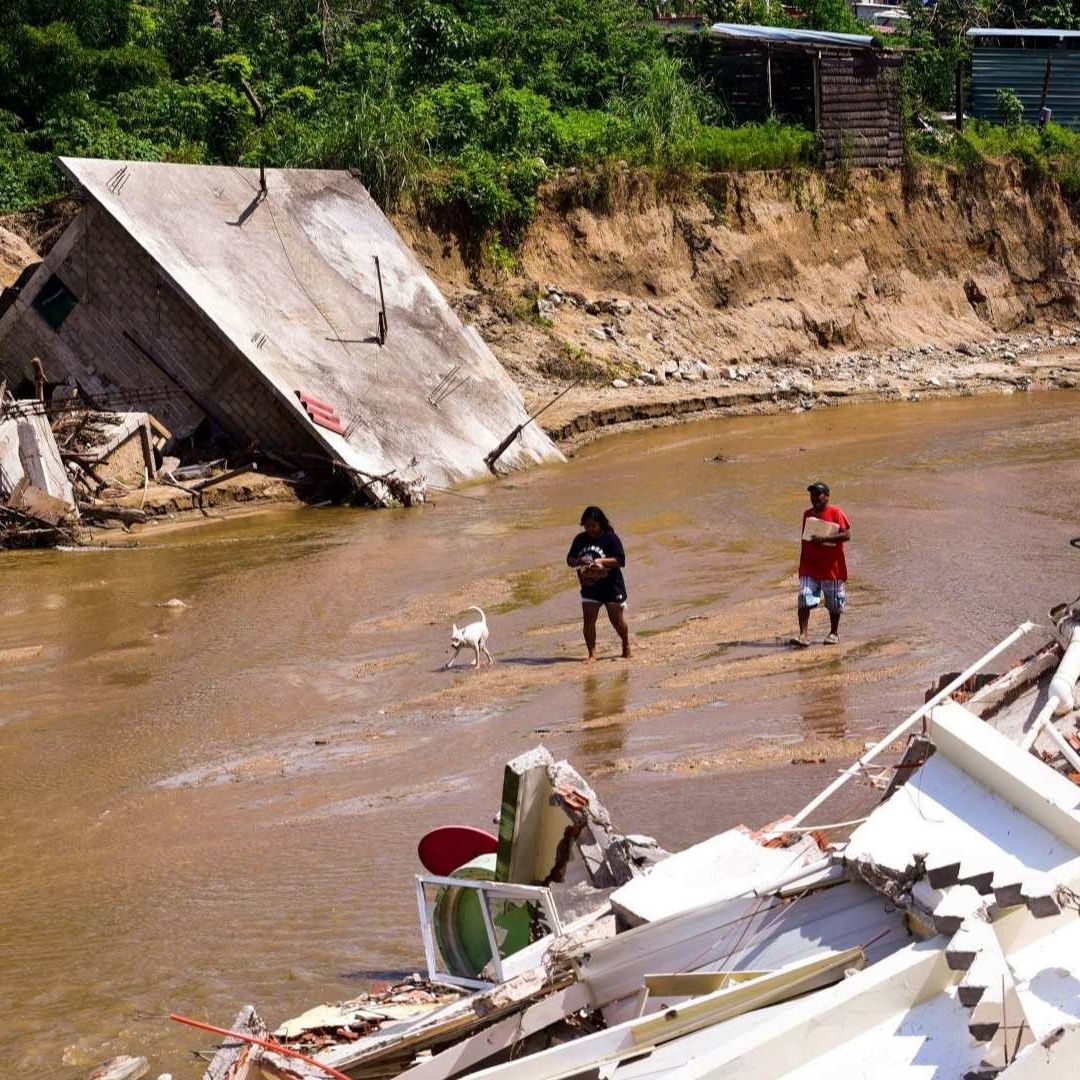 Crónica de un Desastre: En Menos de un Año, los Huracanes Otis y John Devastaron Acapulco