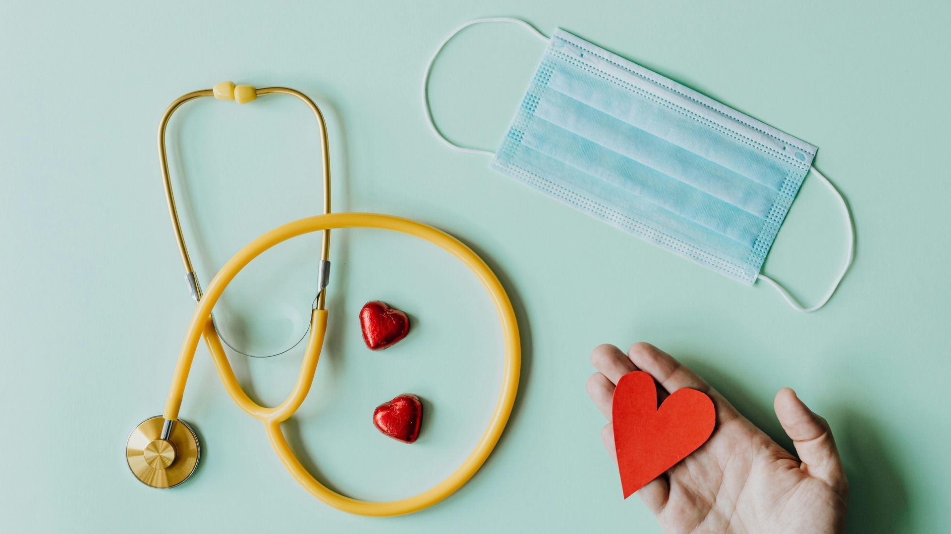 30 Frases Día del Médico 2024: Mejores Palabras para Felicitar a los Doctores