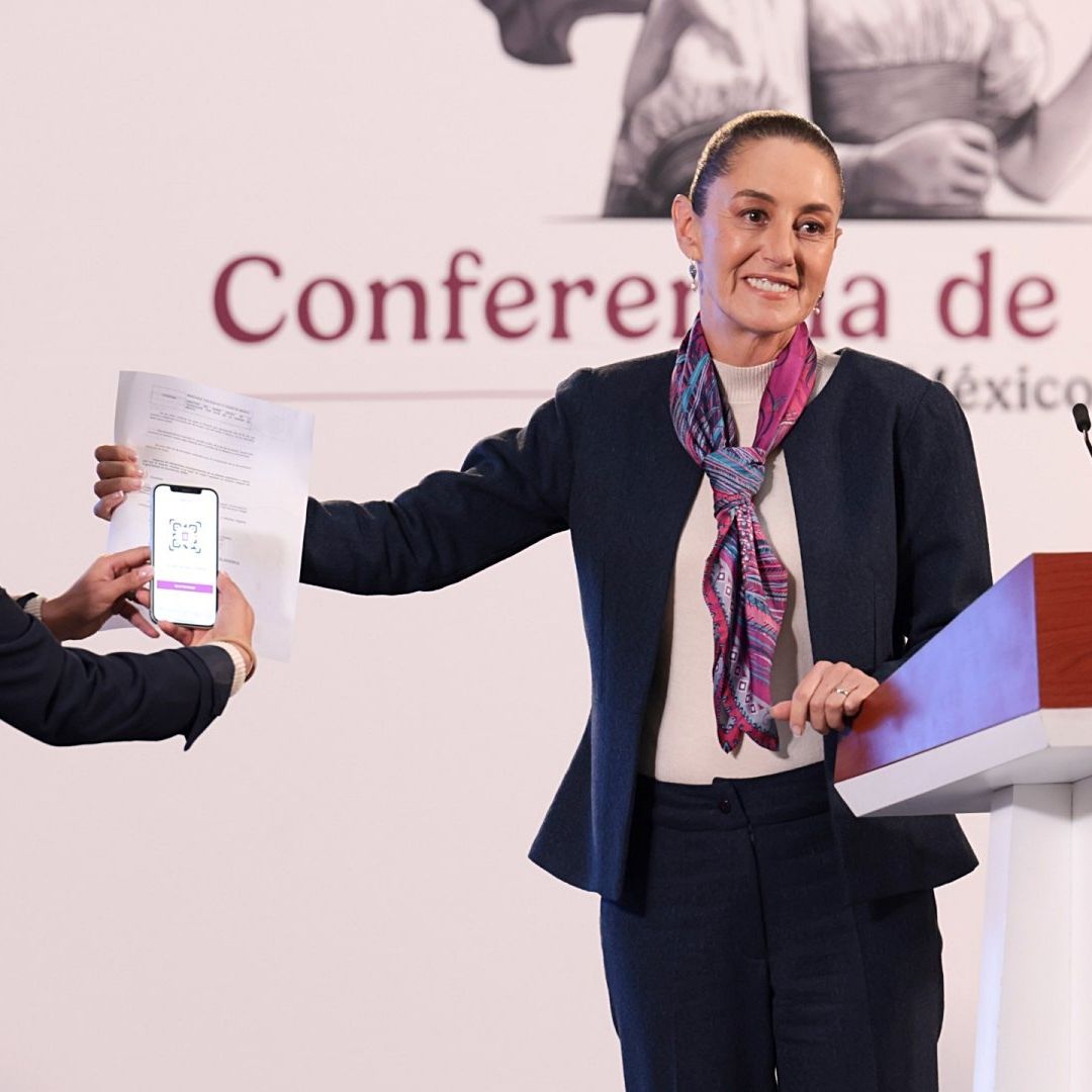 Sheinbaum Exhibe Error en QR con Notificación de Jueza Sobre Reforma Judicial en el DOF