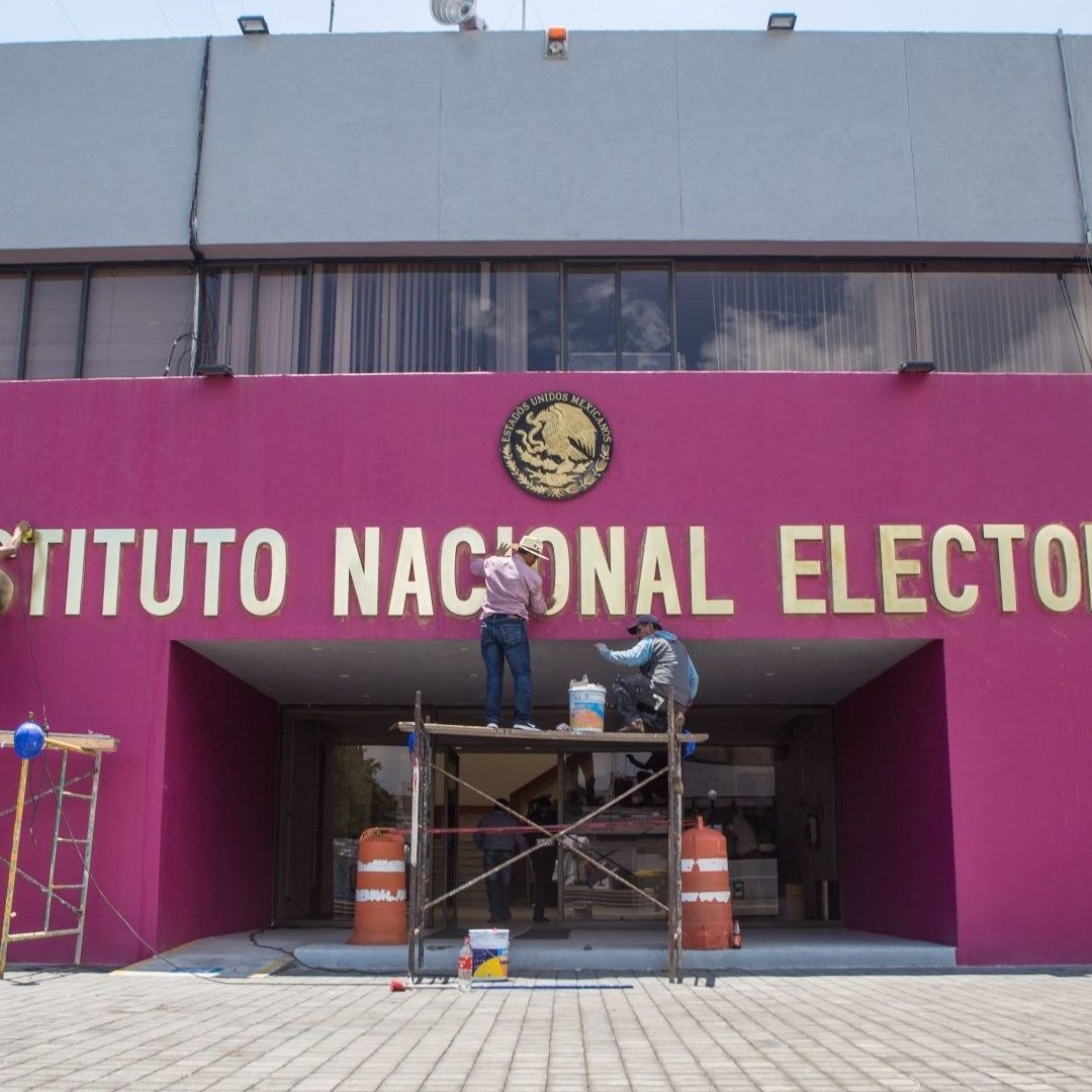 Magistrado Propone Que INE Siga con Organización de Primera Elección