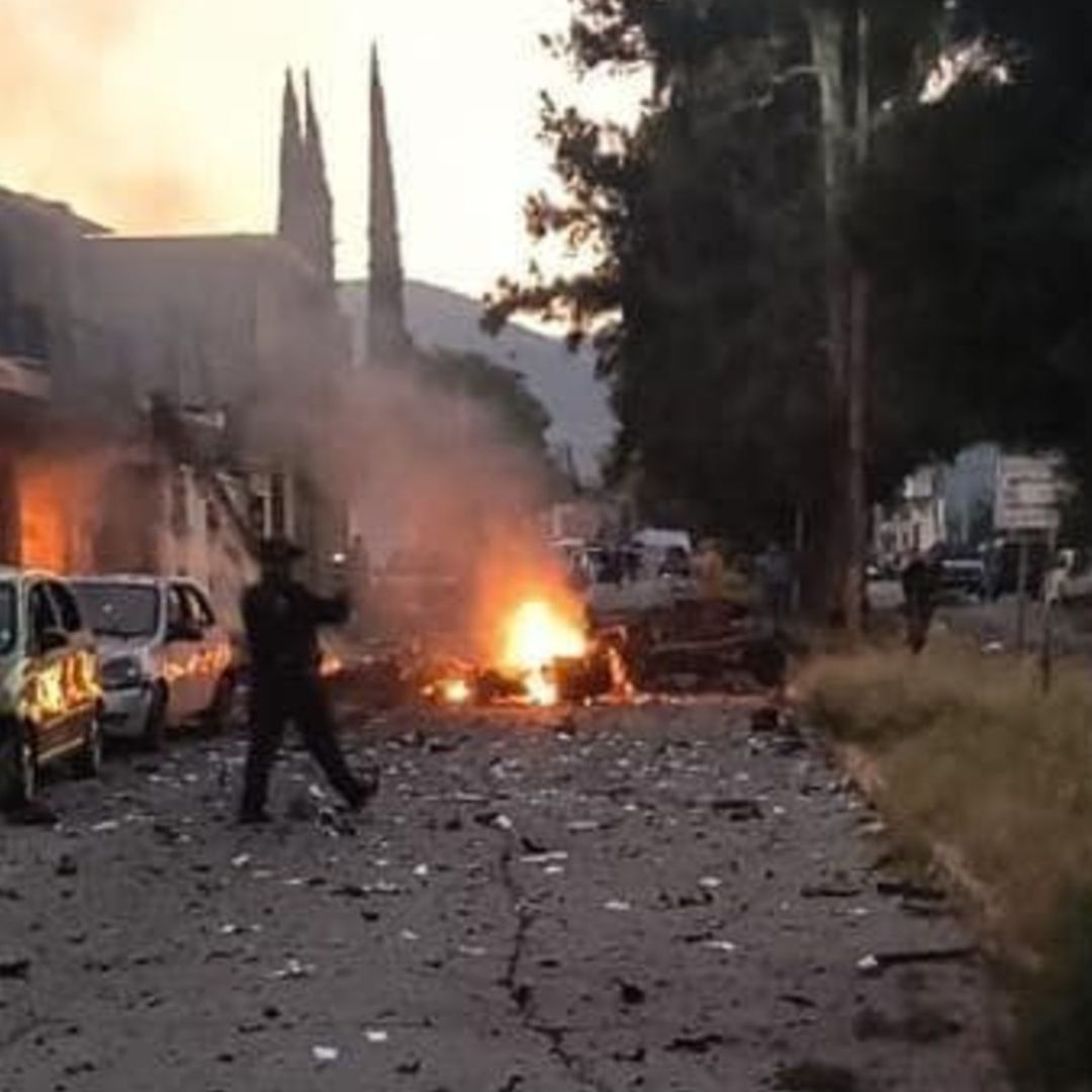 Explota Coche Bomba Afuera de Seguridad Pública de Acámbaro, Hay Tres Policías Lesionados. Foto: Nmás Bajío