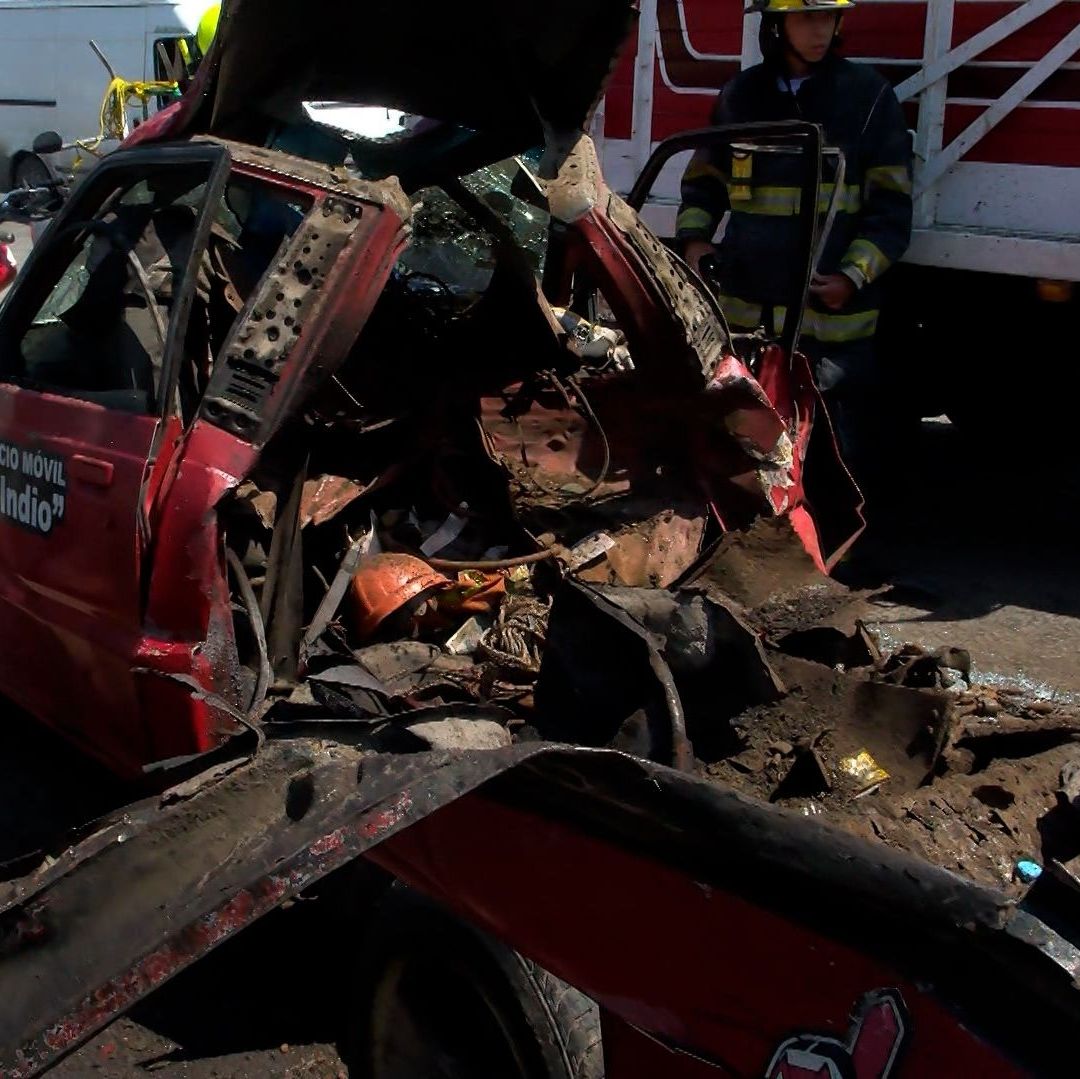 Explota llantera móvil en Mercado de Abastos