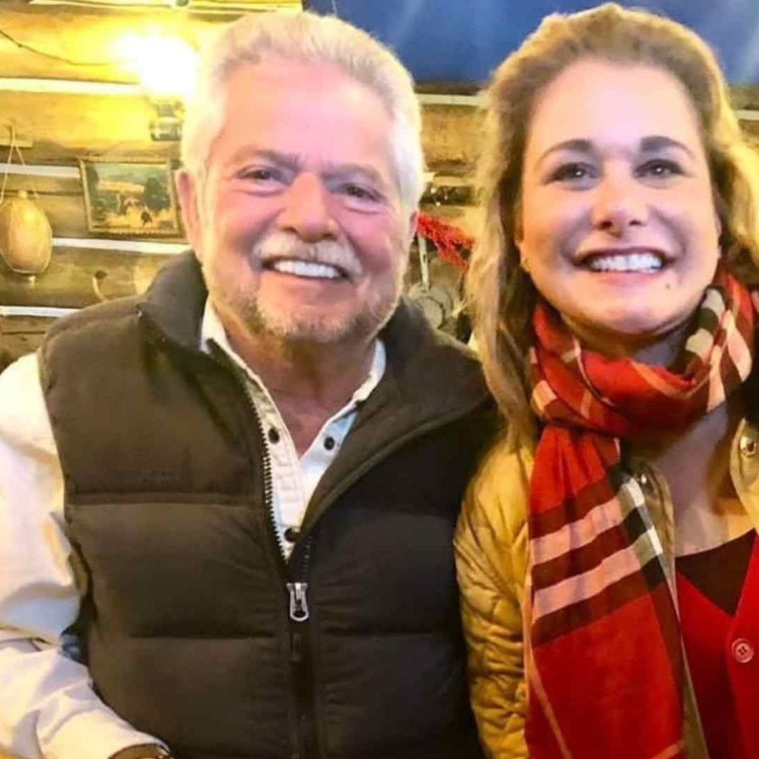 Víctor Cruz Russek y Maru Campos. Foto: Redes Sociales