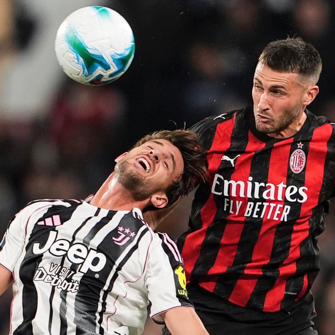 Santiago Giménez disputó 63 minutos en el empate sin goles entre Juventus y Milán