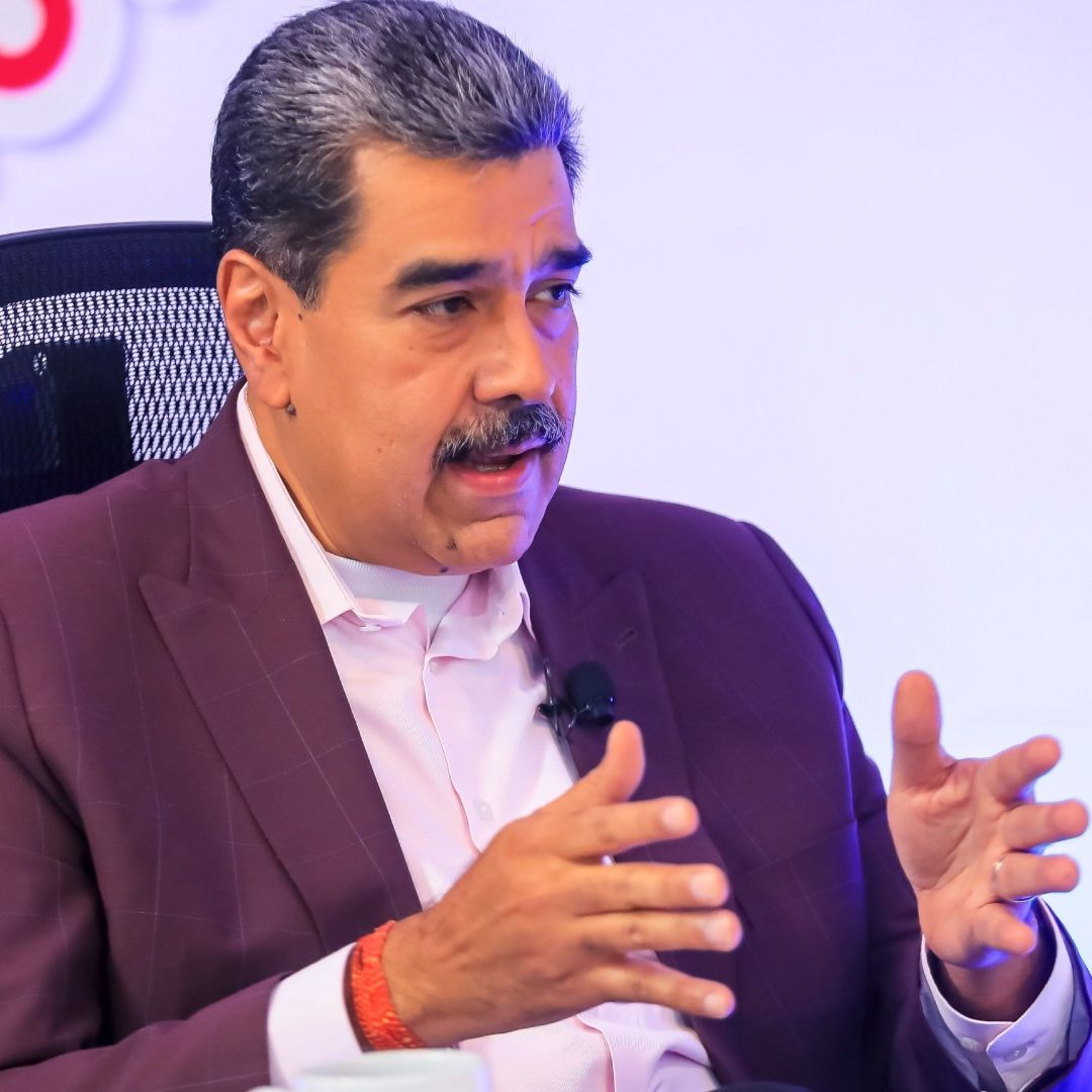 Maduro Dice que Grupo Terrorista Local Planeaba Poner Bomba a Embajada de EUA en Venezuela