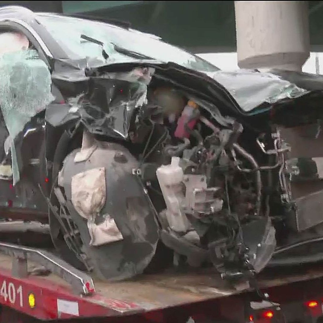Camioneta Cae de Puente e Impacta a Tráiler y Otro Auto que Circulaban en Cuautitlán Izcalli