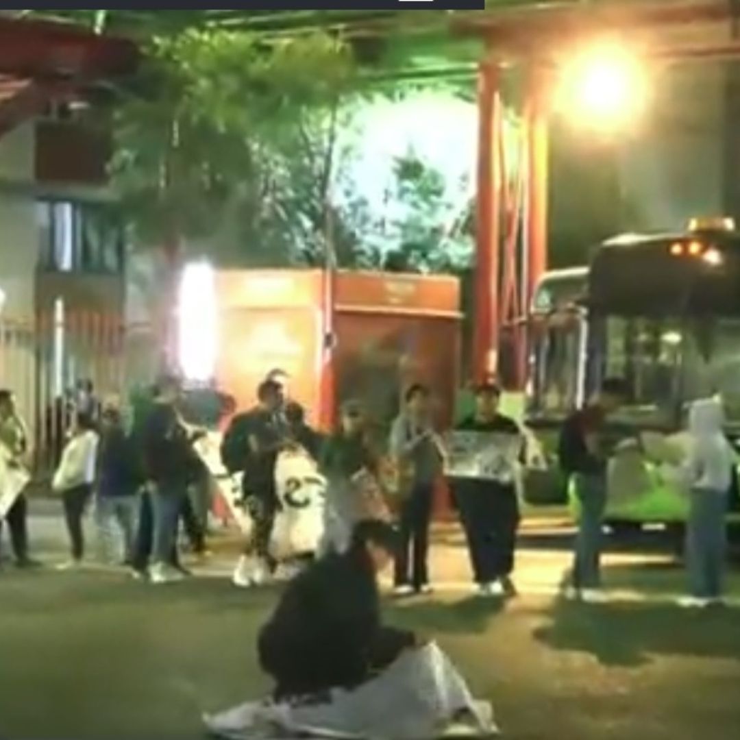 Los alumnos del Politécnico tienen un pliego petitorio que entregarán a la dirección general del IPN.