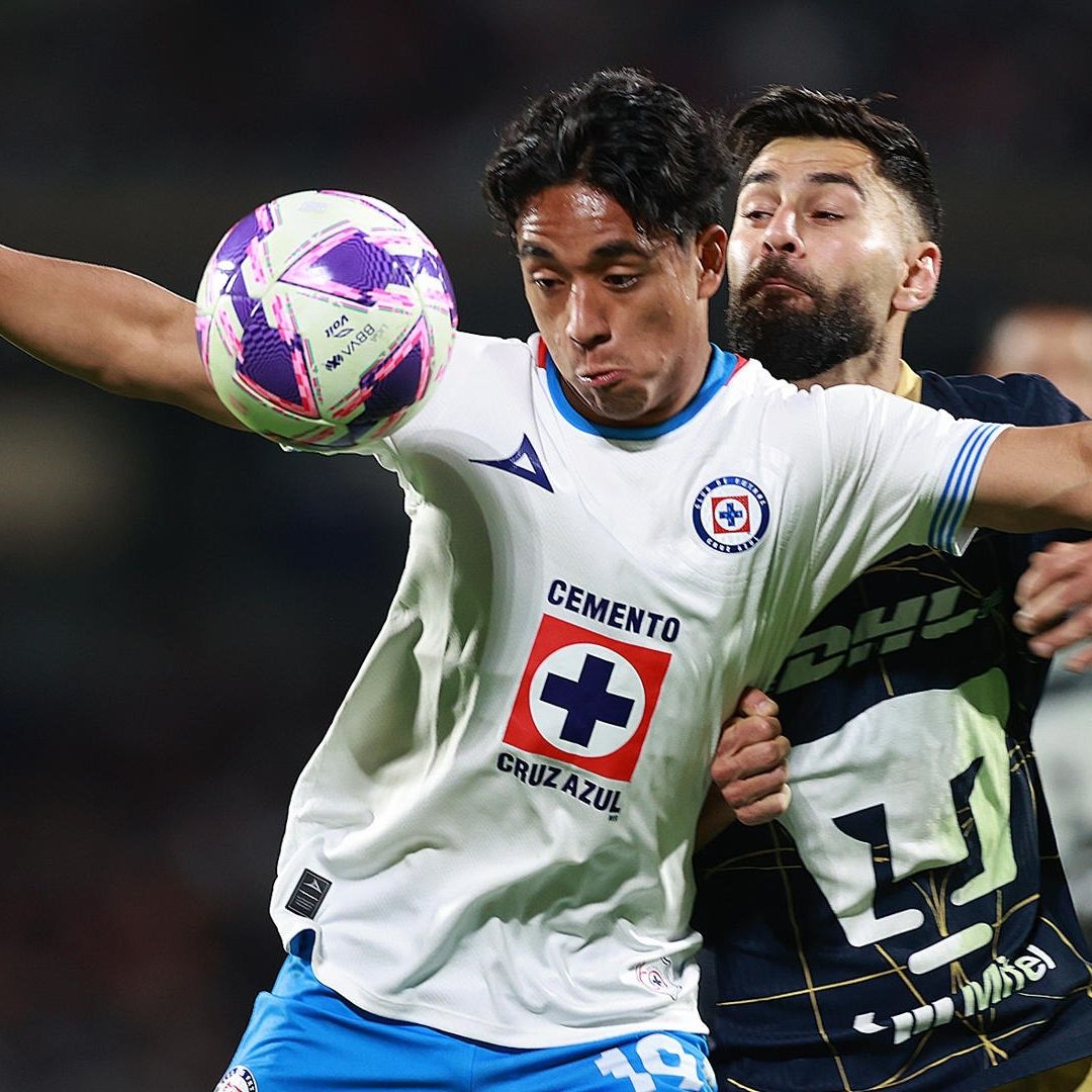 Cruz Azul Derrota a Pumas y Se Consolida como Líder del Torneo