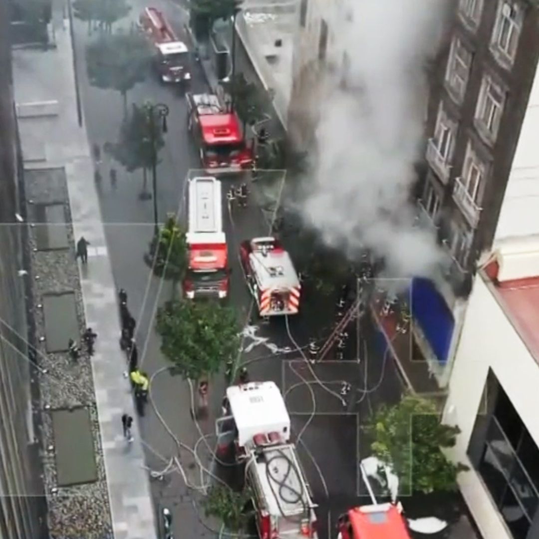 Se Incendia Bodega en Edificio del Centro Histórico de la CDMX