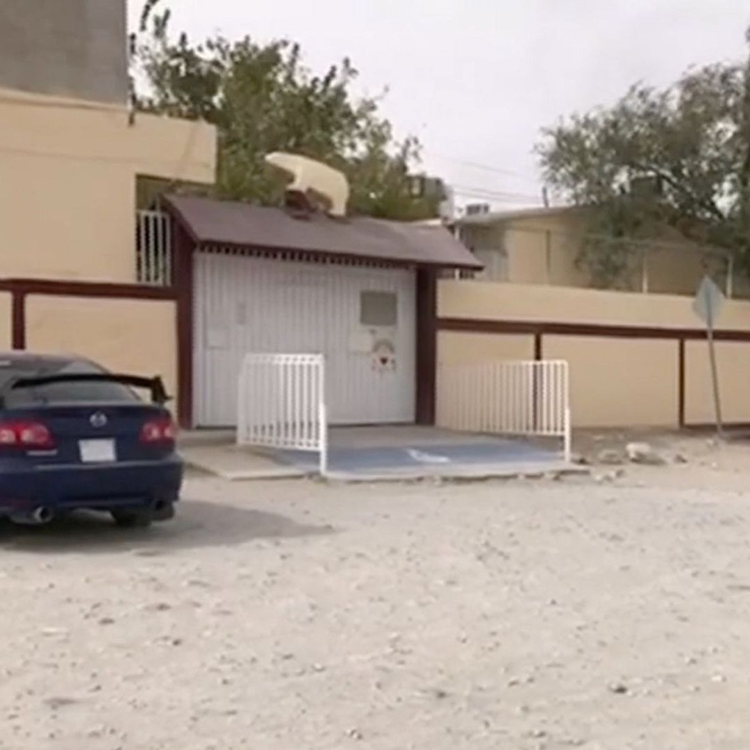 Escuela Primaria Llama al 911 por Sujetos Armados que Intentaban Entrar al Plantel