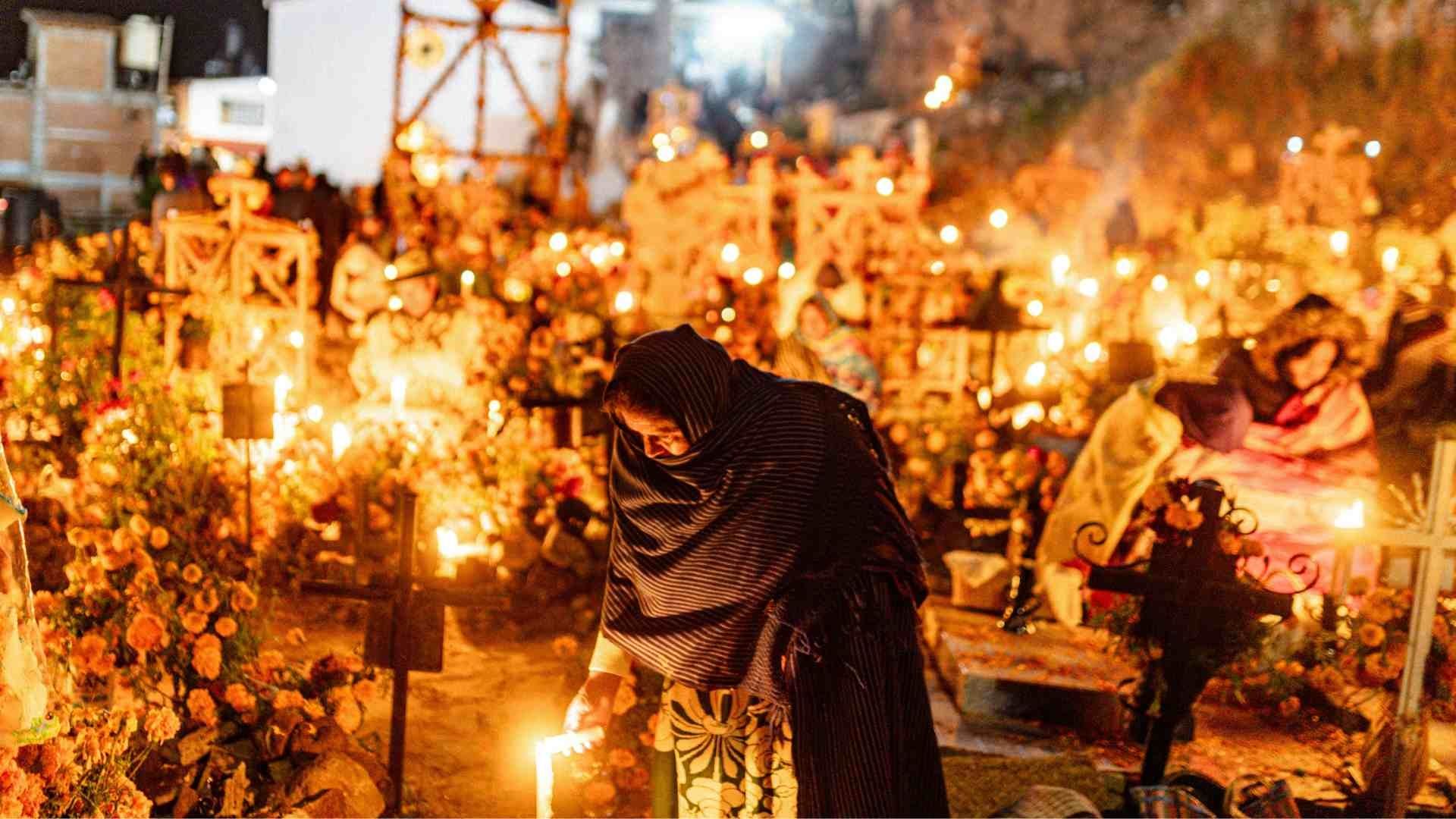 Horario Especial en el Panteón El Sacucito de SLP