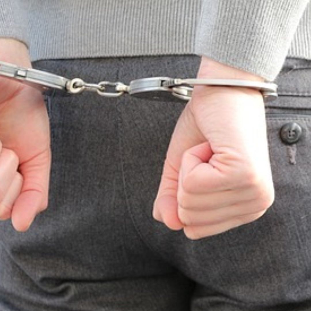 Ladrones son Detenidos con Triciclo Cargado de Artículos Deportivos