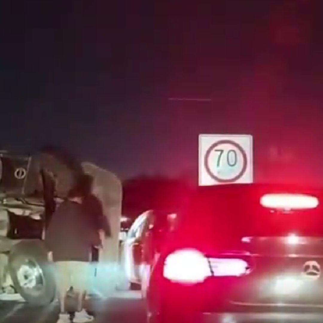 Volcadura de Tráiler en la Autopista México-Querétaro Provoca Caos Vial