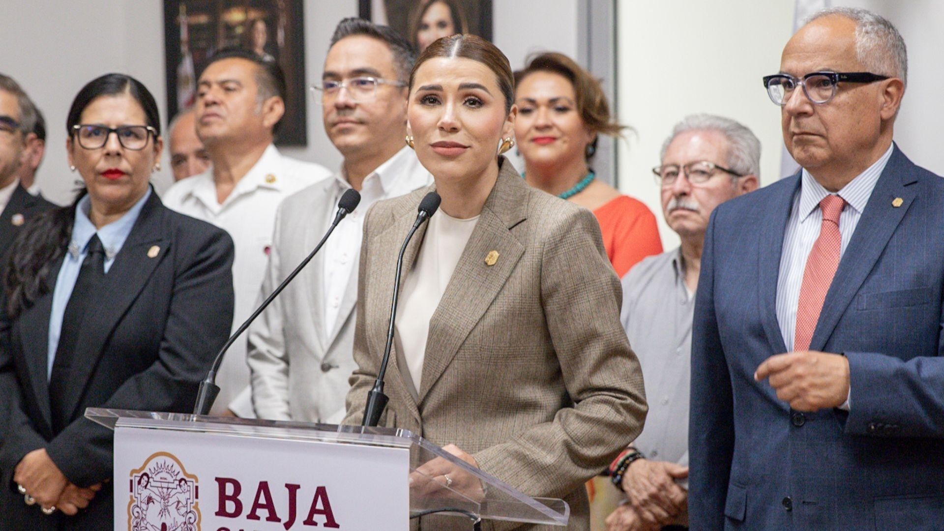 Gobernadora de Baja California, Marina del Pilar, Anuncia Divorcio con Carlos Torres tras 6 Años de Matrimonio