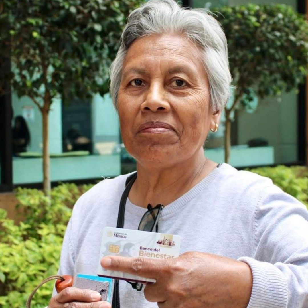 Cómo saber si ya está mi Tarjeta de la Pensión Mujeres Bienestar 2025 formas de checar estatus de entrega en octubre 2025