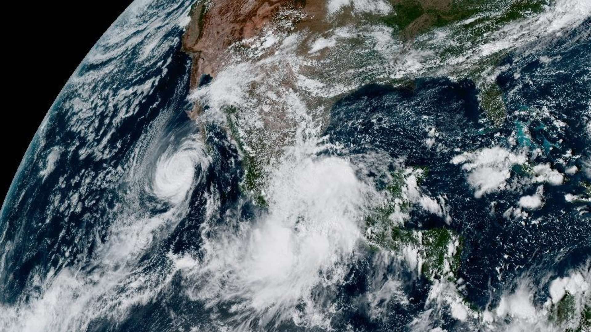 Vaguada y Dos Potenciales Ciclones Provocarán Hoy Lluvias Extraordinarias en 4 Estados: Conagua