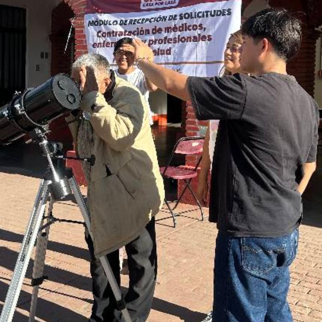 Jóvenes Oaxaqueños Comparten a la Sociedad su Pasión por el Universo y la Astronomía