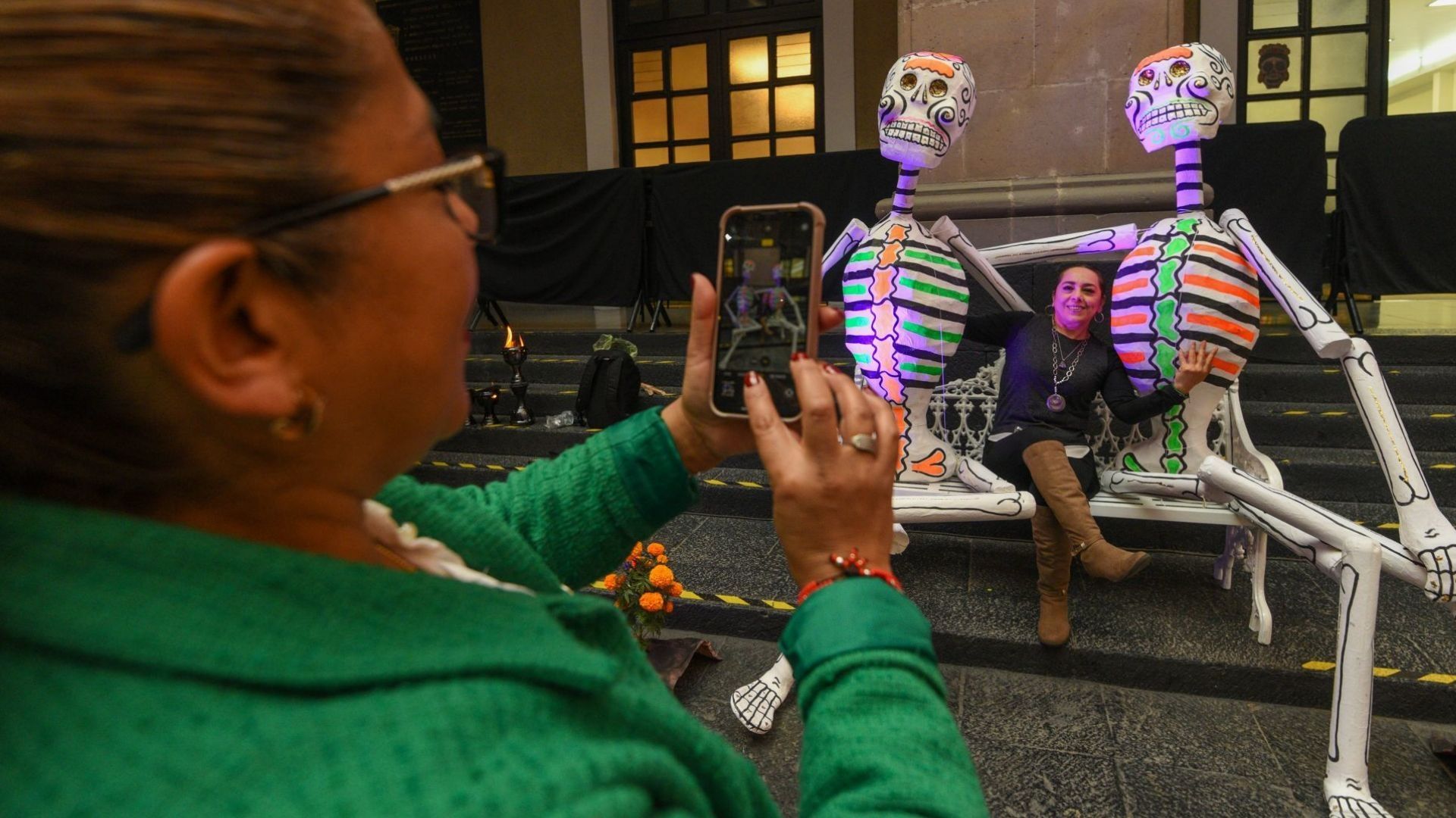 Los días 1 y 2 de noviembre son feriados o se trabaja consulta qué dice la LFT sobre si el Día de Muertos es festivo laboral