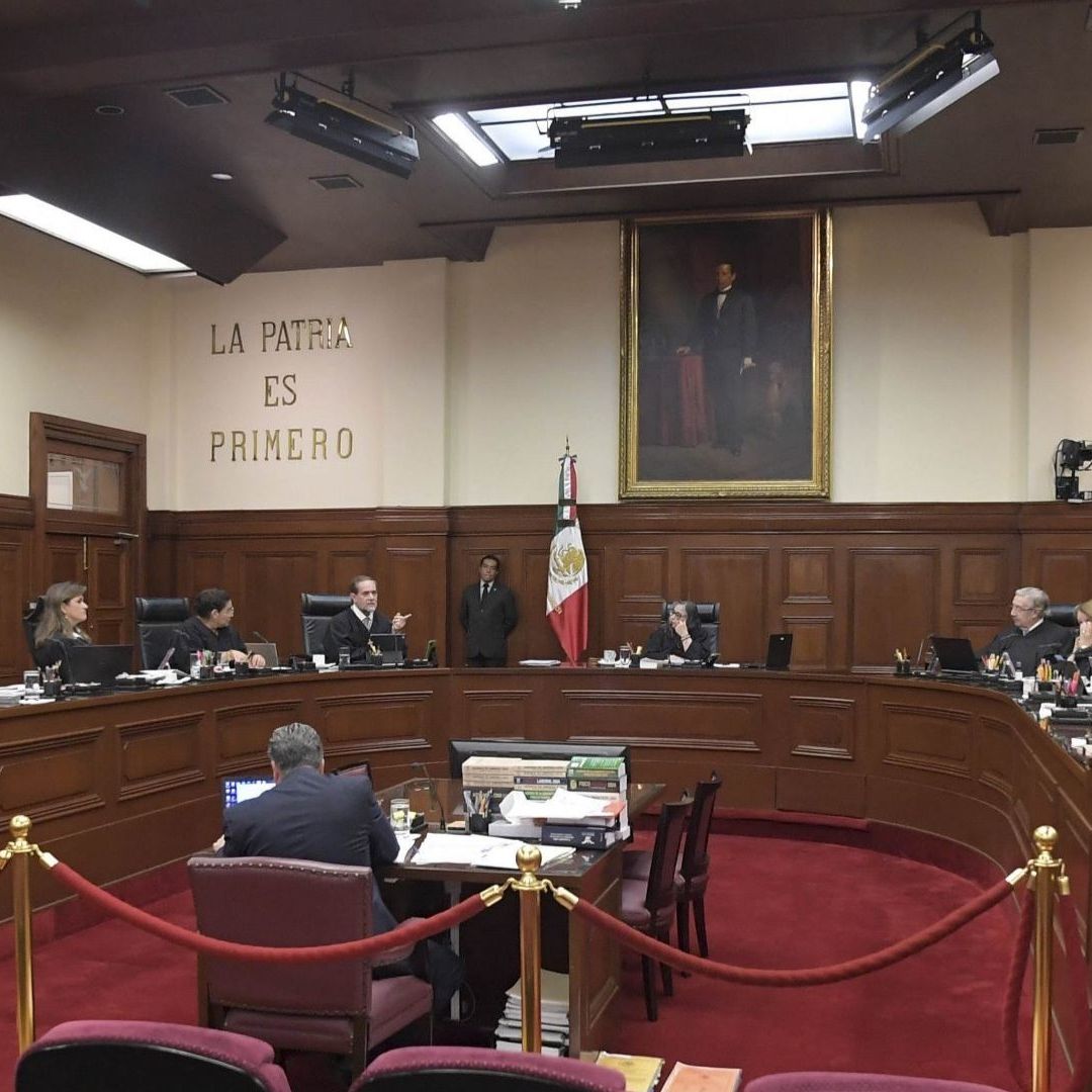 8 ministros de la SCJN renuncian a su cargo