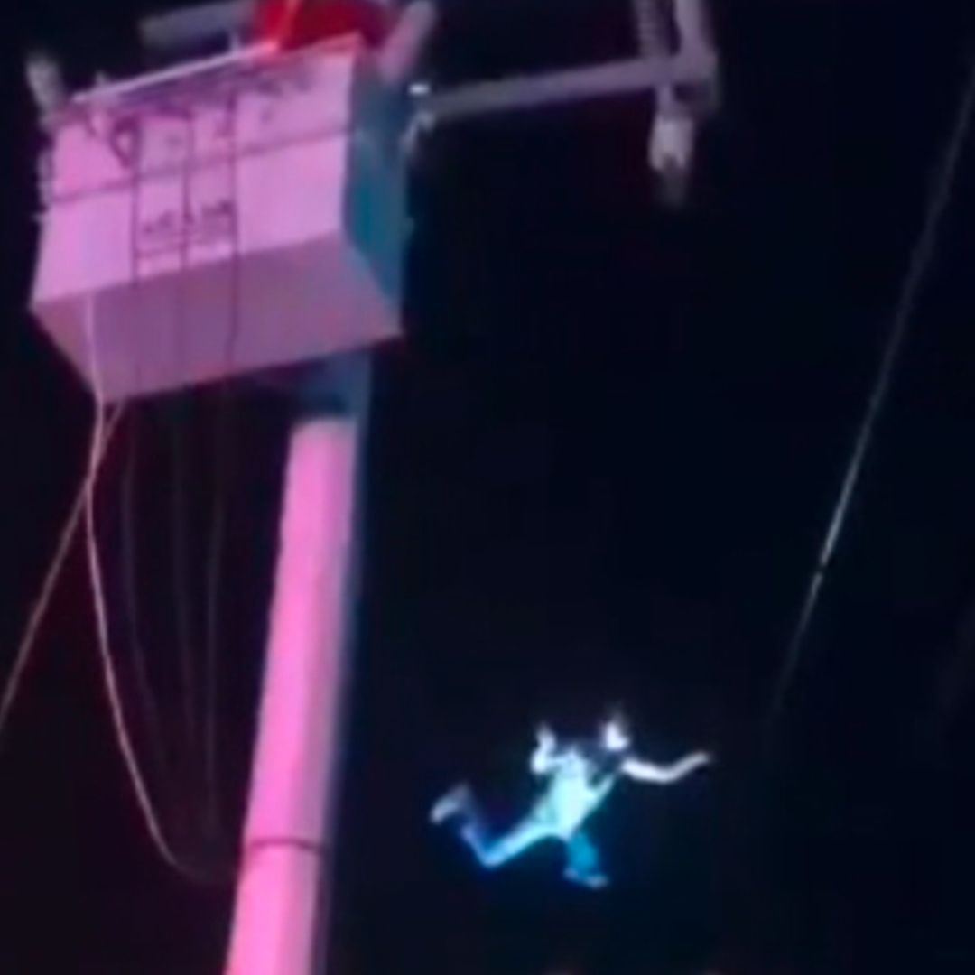 El hombre trepó el transformador y los cables de luz, ¡como si fuera el hombre araña!