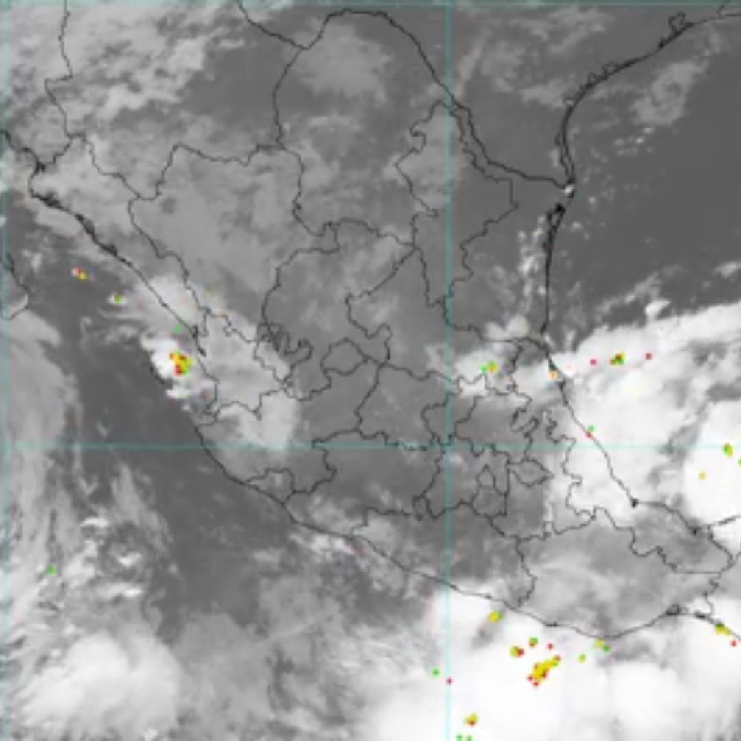 Suspensión de Clases en Escuelas de Sierra Norte y Nororiental de Puebla por Intensas Lluvias de Tormenta Jerry