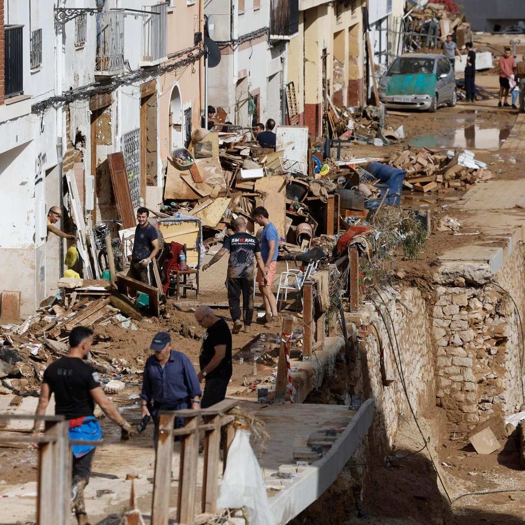 Valencia, España, quedó devastada por las inundaciones provocadas por el fenómeno DANA