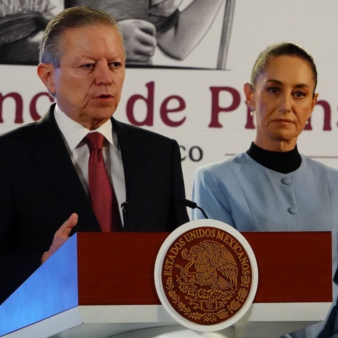 Claudia Sheinbaum, presidenta de México y Arturo Zaldívar, coordinador de política y gobierno