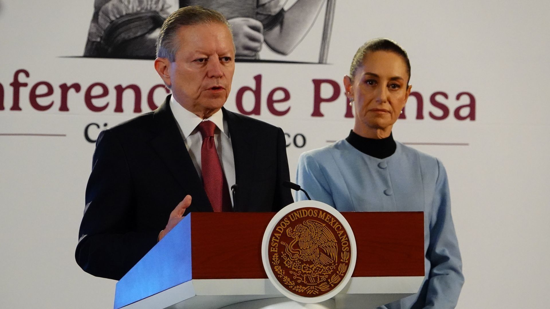 Claudia Sheinbaum, presidenta de México y Arturo Zaldívar, coordinador de política y gobierno