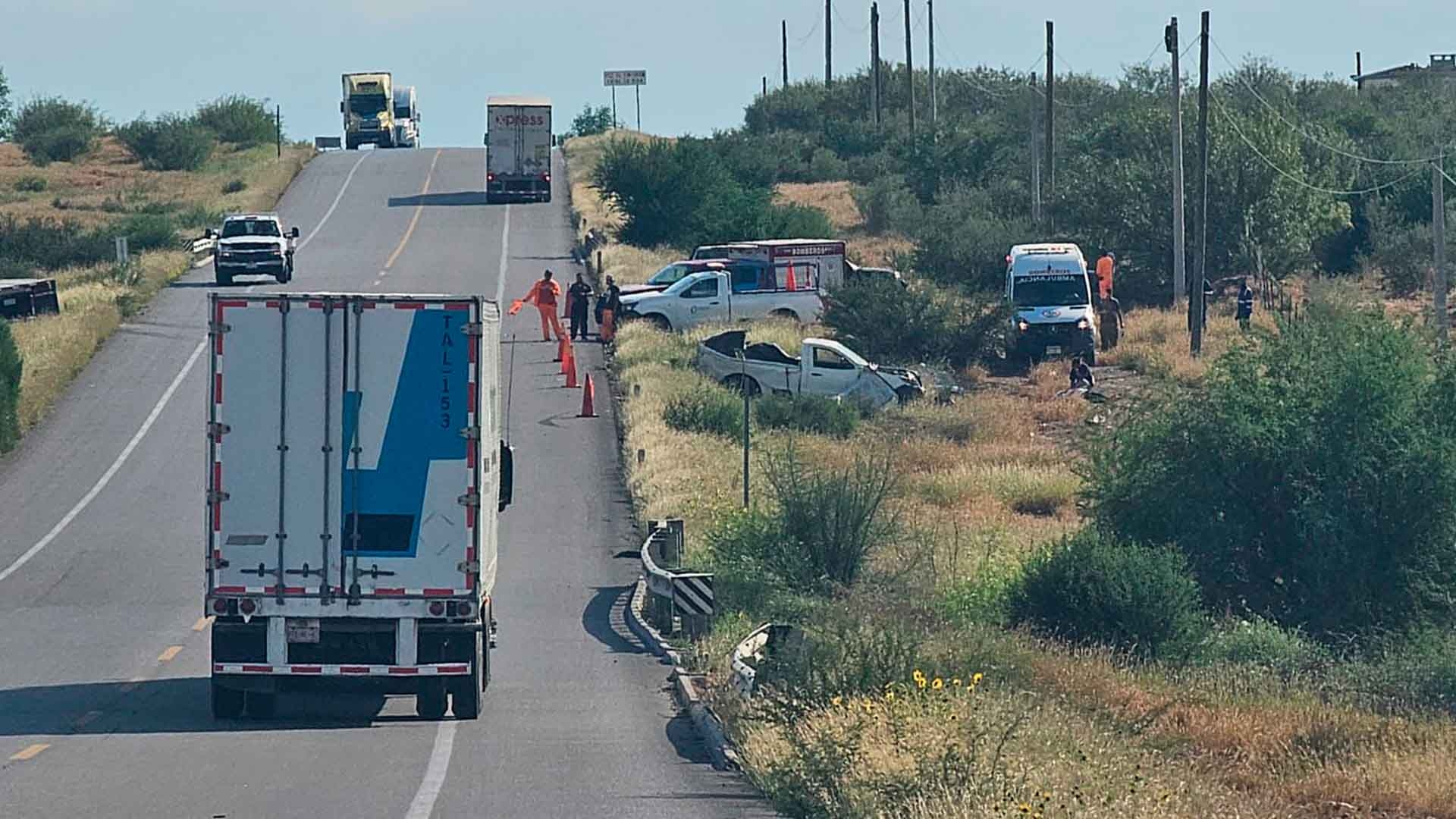 Muere Mujer en Choque Entre Tractocamión y Camioneta en Nuevo Laredo
