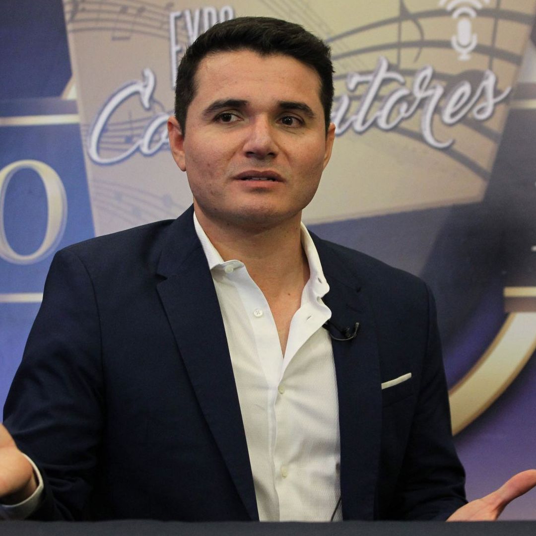 Horacio Palencia en conferencia