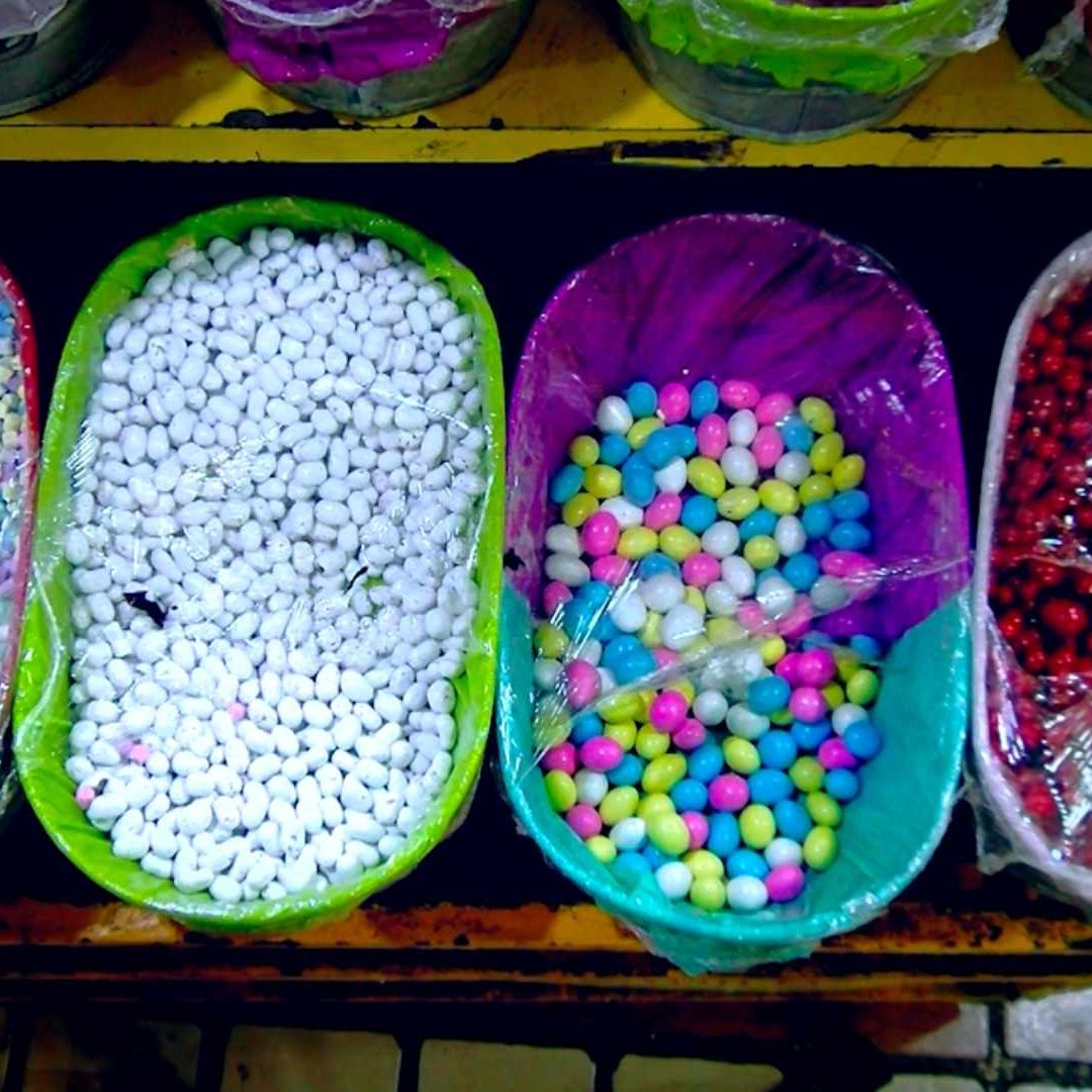 Cada persona que pide dulces genera en promedio medio kilo de basura