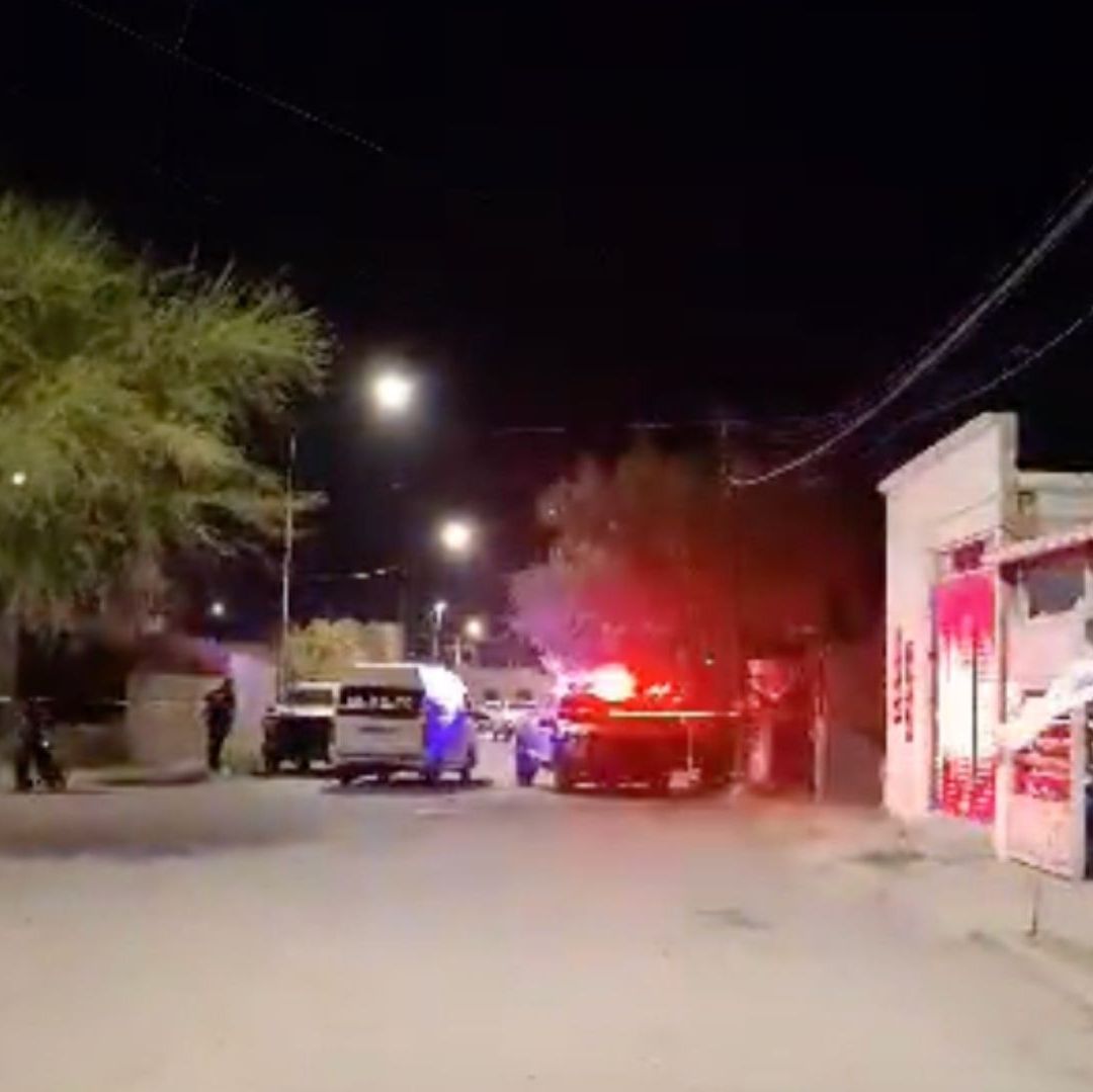 Asesinan a Dos Hombres a Balazos en la Colonia Riberas del Sacramento en Chihuahua