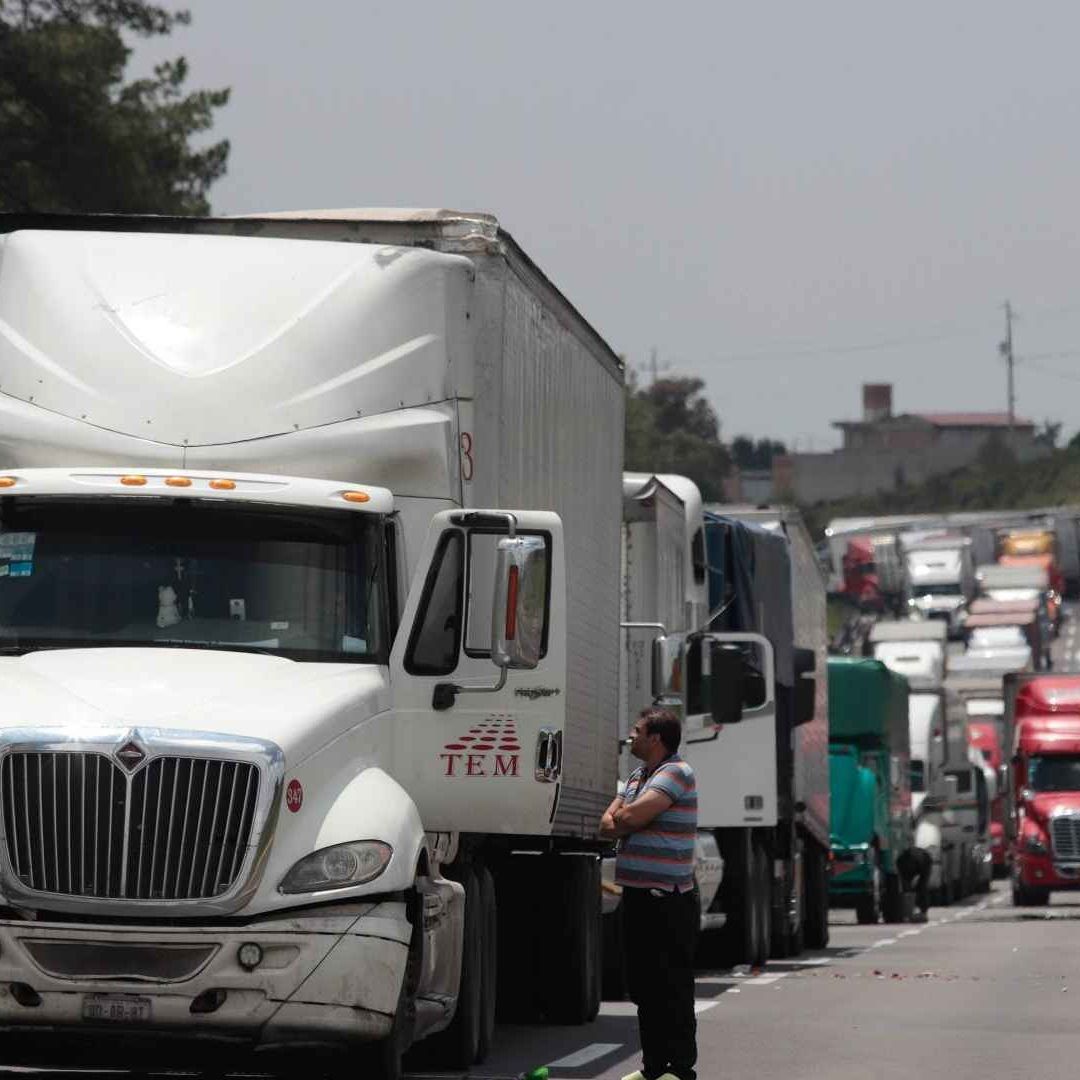 Muere trailero en Jalisco