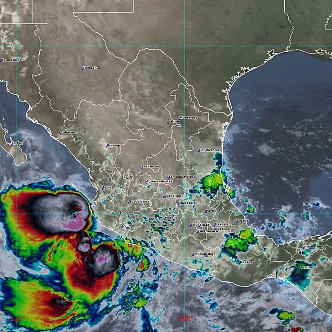 Tormenta tropical Raymond en aguas del Pacífico mexicano